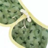 Pearl flower buckle close-up, Cultural Element Authenticity, durable